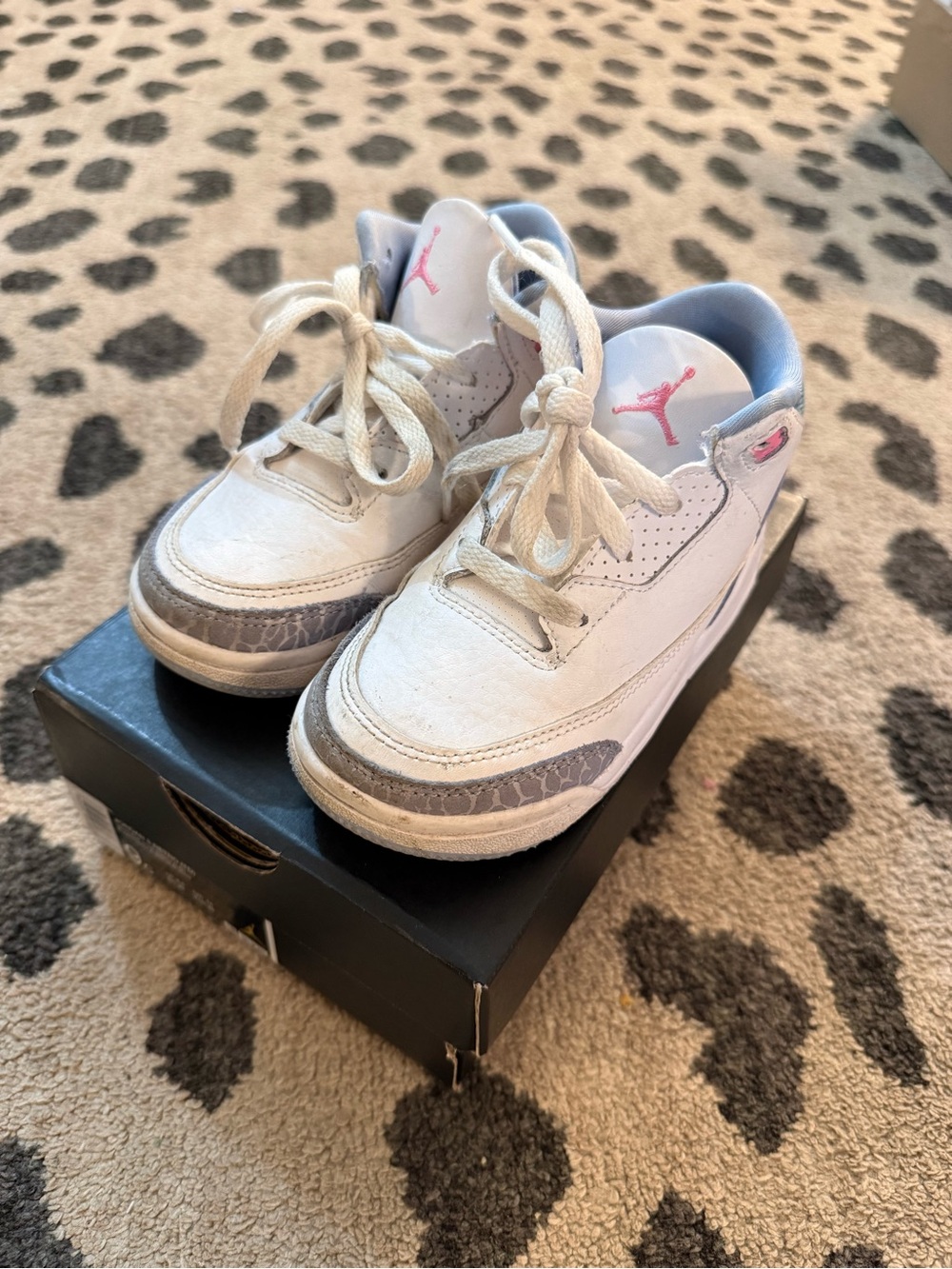 Jordan 3 Retro - Size 9c